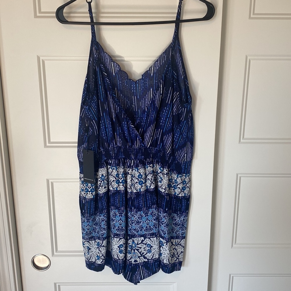 Romper - Picture 3 of 4